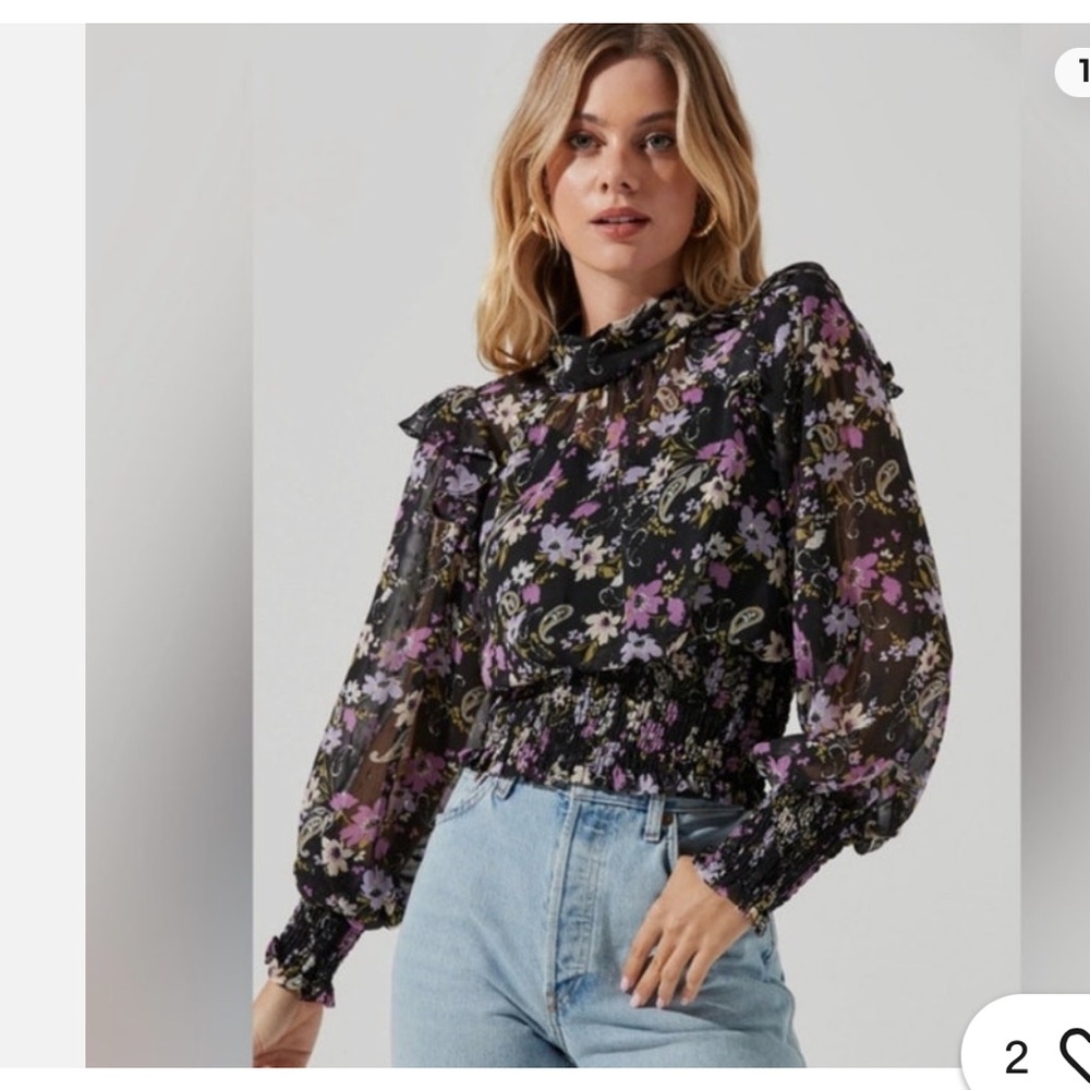 NWOT ASTR The Label Peasant Top